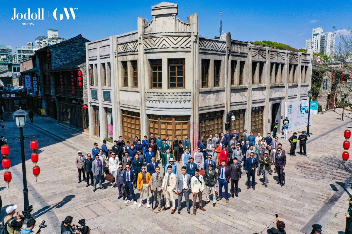 把正裝穿進日?！?021中國（溫州）紳裝文化節圓滿落幕